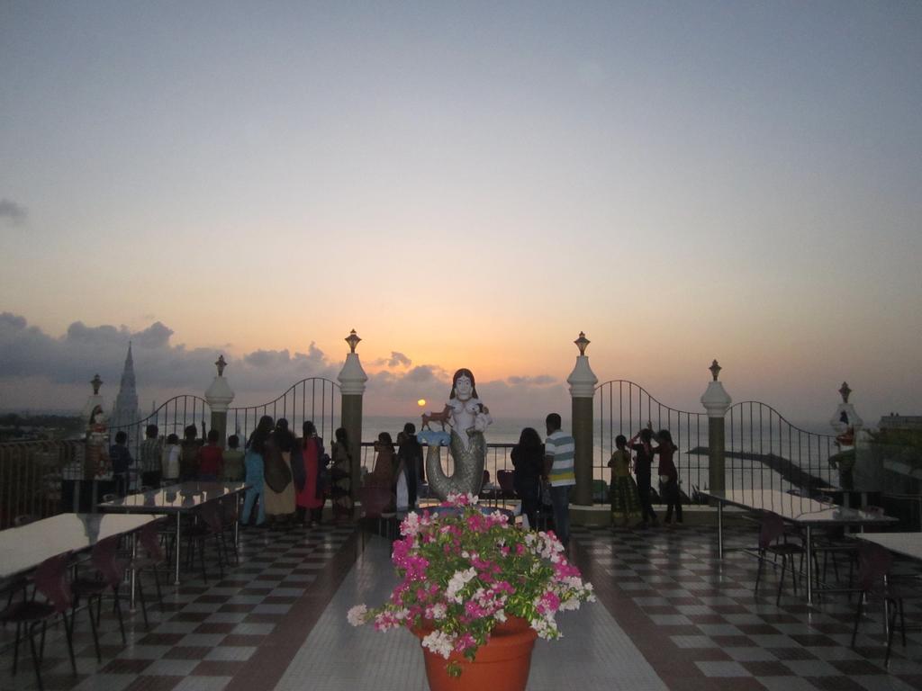 Hotel Chithra Kanyakumari Eksteriør bilde